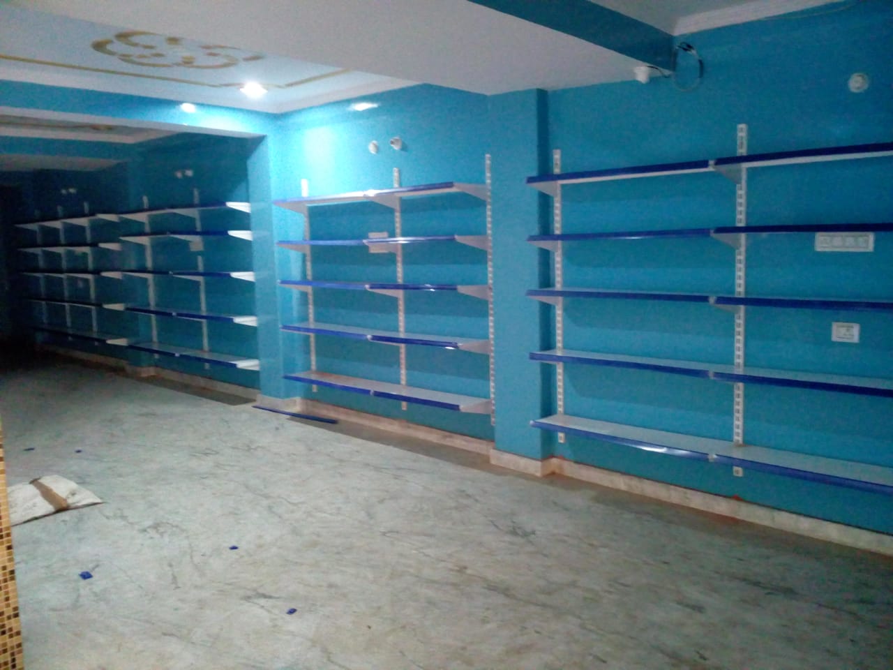 Modern Checkout Counter